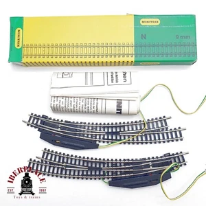 1:160 Minitrix 51 4944 10 Elektrische Bogenweiche R3/R4 N Spur - Bild 1 von 4