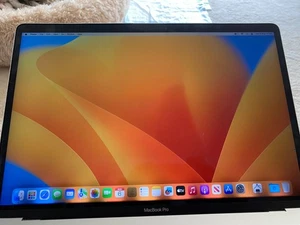 Apple MacBook Pro 15-inch (2017) - 2.9GHz Quad-Core i7, 16GB RAM, 512GB SSD - Picture 1 of 19