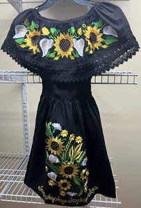 Abito messicano nero spalle scoperte ricamato girasole bambina taglia 10 nuovo - Foto 1 di 9