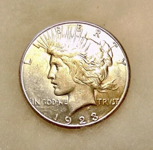 1923-S Dollaro Argento Pace - Data Migliore - Bella Moneta AU+ - SPEDIZIONE GRATUITA - Foto 1 di 3