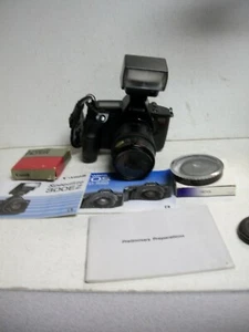 Canon EOS 620 Film Camera with 300ez Speedlite and 2 Filters - Picture 1 of 10