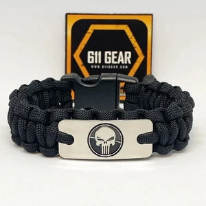 The Punisher Skull Circle Charm Paracord Bracelet single braid Black Survival - Picture 1 of 2