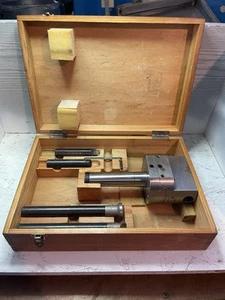 WMW A100x4 TGL 30-1201 Bohr- Und Ausdrehmeißelhalter - Bild 1 von 7