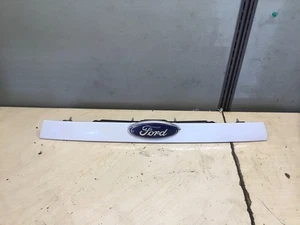 2012 Ford Fusion Trunk Handle With Emblem - Bild 1 von 2