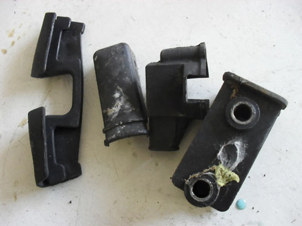 BMW F650  Rubber F650 CS 2002 - Image 1 of 1