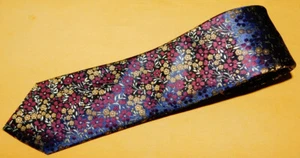 JOSEPH ABBOUD RED/BEIGE/BLUE FLORAL TIE - NWT - NECK TIES - DESIGNER TIES. - Picture 1 of 3
