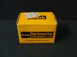Versiegelt Kodak High Contrast Copy Panchromatic Film HC 135-36 Exp 5/72 Neu aus altem Lagerbestand 35 mm - Bild 1 von 3