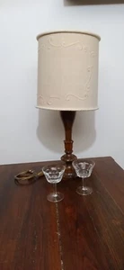 LAMPADA DA TAVOLO LEGNO NOCE /primi novecento/ - Foto 1 di 4