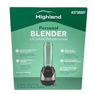 Highland Personal Blender Black & Chrome + 2 20oz bottles w lids Smoothies New - Picture 1 of 9