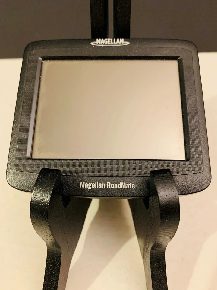 Magellan Roadmate 1212 GPS Black  - Image 1 of 4