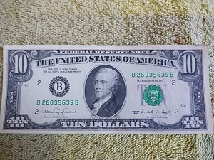 1990 $10 Ten Dollar Bill Federal Reserve crisp B 26035639 B 2 C49 Circulated - Picture 1 of 9