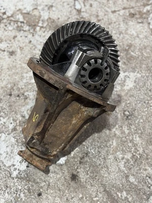 Range Rover Classic / Defender / Discovery  10 Spline Diff HRC1124 Ref:5 - Image 1 of 4