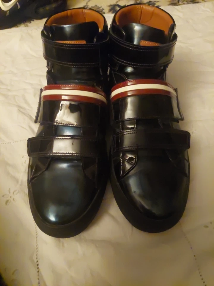 Zapatillas Bally de charol para hombre talla 10D, sin caja Foto 1 de 4