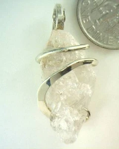 18.74ct Rare Morganite Shard in Sterling Silver Forged Wire Wrap Pendant - Picture 1 of 4