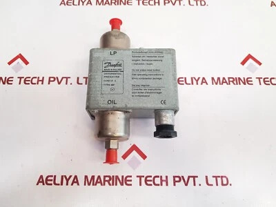 Danfoss Mp Differential Pressure Control 2a Ac15 250v - Image 1 of 4