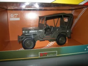 1:18 UT EE. UU. Jeep Willys militar con techo raro/raro en embalaje original - Imagen 1 de 1