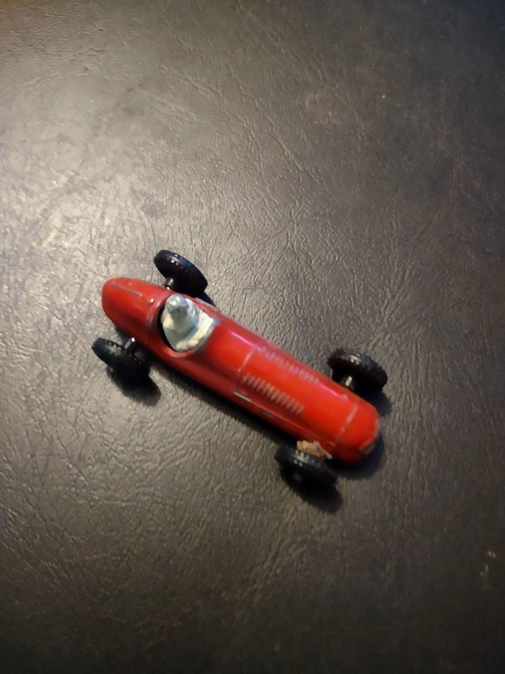 VINTAGE MASERATI LESNEY #52 RACE CAR DIE CAST CAR - Image 1 of 4