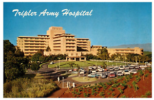 Military~Aerial View~Tripler Army Hospital~Koolau Mtns~Honolulu Hawaii~Postcard