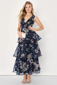 Nuevo con etiquetas Maxi Vestido Lulus Molinetto Azul Marino Floral Organza Volantes en Niveles - Imagen 1 de 6