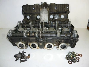Suzuki GSX600F Cylinder head and camshafts and cover gsx600f 88-96 - Picture 1 of 1