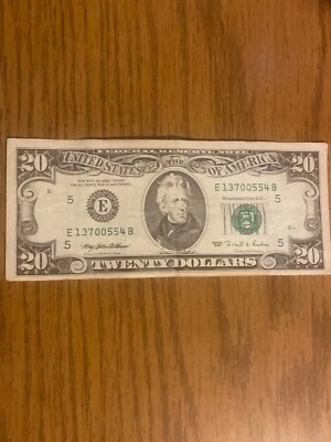 COLLECTIBLE RARE 1995 SERIES $20 TWENTY DOLLAR BILL - Image 1 of 3