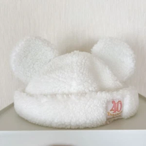 Japan Tokyo Disney 40th Mickey Ears HeadBand Cap 2023 Fluffy White boa fluffy - Picture 1 of 3