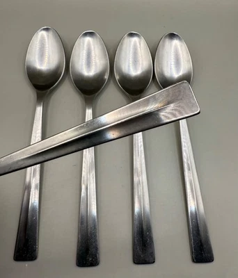 Conjunto de 5 COLHERES DE SOPA/COLHERES DE SOPA OVAIS Configurações Gourmet SOHO Aço Inoxidável, 7 7/8" - Imagem 1 de 4