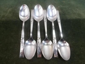 6 Vintage Oneida Morning Star pattern silver plated Dessert Spoons - Picture 1 of 1