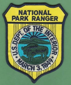 U.S. DEPARTMENT OF THE INTERIOR NATIONAL PARK RANGER PATCH - Picture 1 of 1