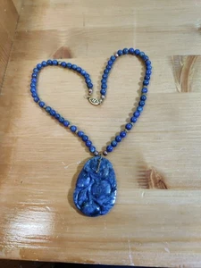 Vtg CARVED BLUE Stone PENDANT WITH 18" BEADED NECKLACE 14k Plated Clasp - Picture 1 of 8
