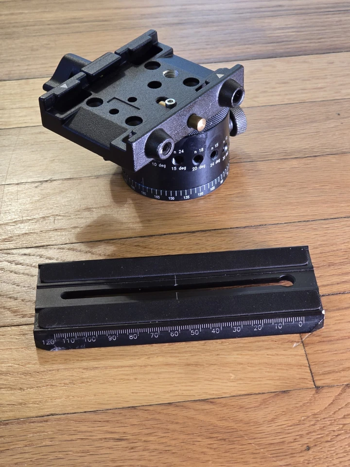 Manfrotto 300N Bogen 3414 Panoramic Indexing Rotator Head Nodal Rail Arca-Swiss  - Image 1 of 4