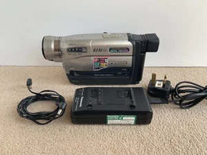 Panasonic NV-RZ10 VHS-C Camcorder Video Camera & Charger **Battery Tested** - Picture 1 of 17
