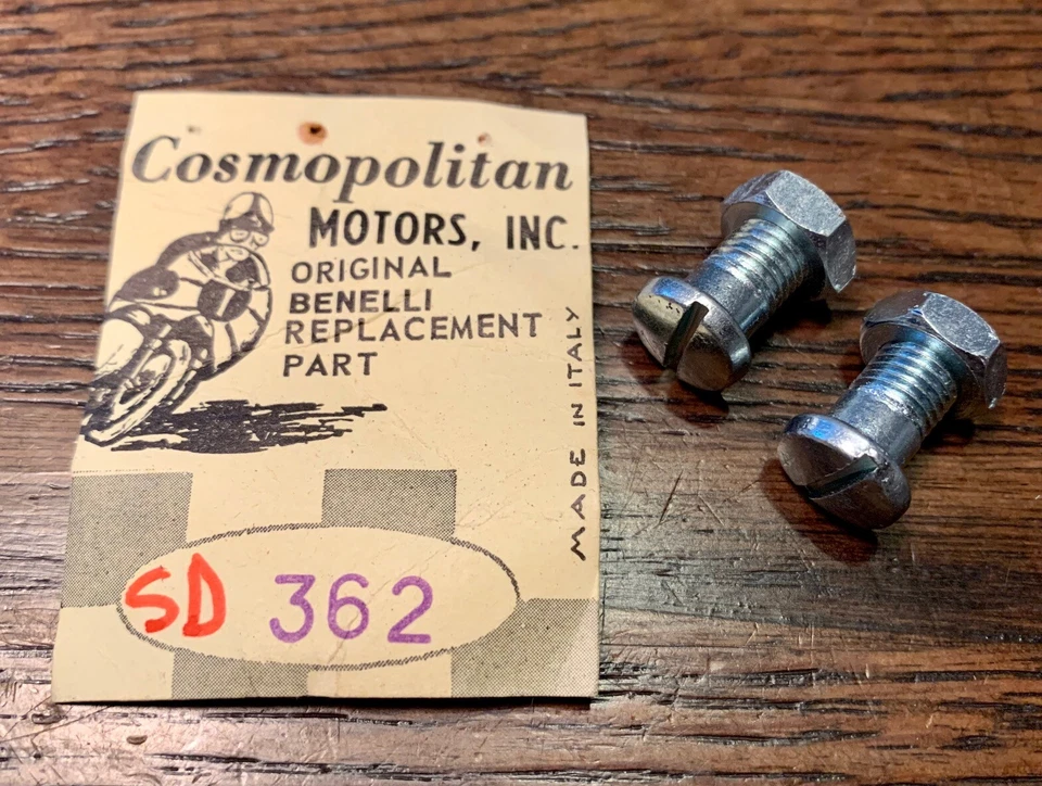 JUEGO DE TORNILLOS Y TUERCAS PALANCA FRENO EMBRAGUE BARRACUDA BENELLI MOTOBI 125 & 200 SPRITE 250 Foto 1 de 1