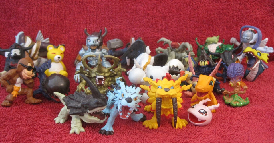 Digimon Figur zum Auswählen/ Bandai/zwischen 2cm und 5cm/gebraucht/F49c - Image 1 of 1