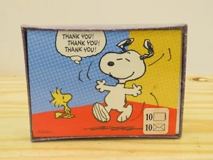 10 Peanuts Snoopy Thank You Cards & Envelopes~Hallmark 2011 Open Package 10 Card - Picture 1 of 3