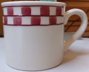 hartstone pottery smaller stoneware mug in red checks checkmate - Picture 1 of 3