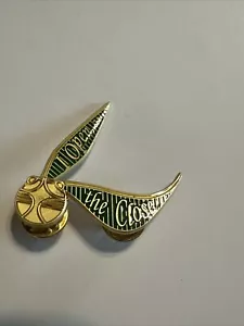 Spilla Harry Potter bunce & fagioli serpeverde volante boia dorata ritirata - Foto 1 di 11