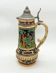 Tazza con coperchio vintage tedesca scena caccia birra Stein ceramica da collezione con dettagli - Foto 1 di 5