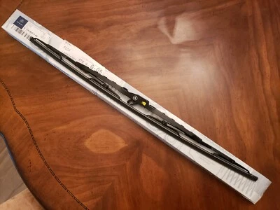 NEW/OEM Mercedes-Benz Front Windshield Wiper Blade A1248201145 / 24"  W124 - Image 1 of 4