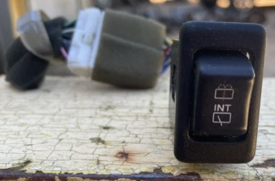 1996-1999 Nissan Pathfinder Rear Wiper Switch Button OEM --B4 - Image 1 of 3