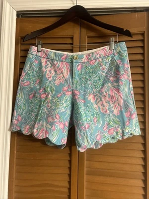 Lilly Pulitzer Buttercup Scalloped Hem Shorts Size 6 Blue Green Pink Fish/Coral - Image 1 of 4