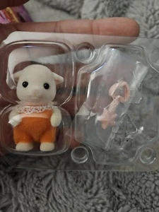 Sylvanian Families / Calico Critters Baby Costume Series Blind Bag Goat Jenny - Picture 1 of 6