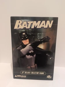 DC Direct BATMAN 13" Inch Deluxe Collector Figure New Sealed 1:6 Scale - Picture 1 of 7