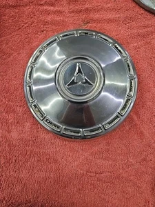 1960's-1970's Mopar 9" Dog Dish Hubcap Dodge Plymouth Poverty Dart - Picture 1 of 3