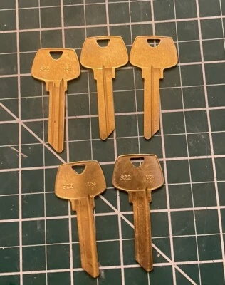 5 S22 6 Pin  Brass Uncut Fits Sargent  Brand Locksmith Taylor Made - Image 1 of 4