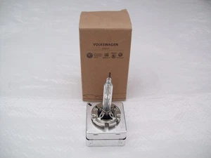 VW Golf EOS Headlight Gas Discharge Bulb Genuine Front Left & Right 2011-2020 - Picture 1 of 4