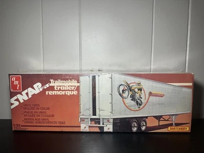 Modelkit Matchbox AMT Snap Fit Trailmobile "Team Suzuki" on 1:32 Sealed NIB - Image 1 of 4
