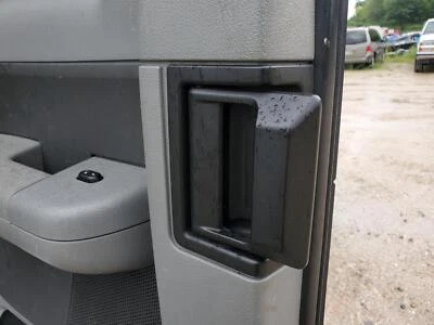 Manija de puerta interior trasera izquierda (súper cabina) (negro) Ford F150 2004-2008 Foto 1 de 4