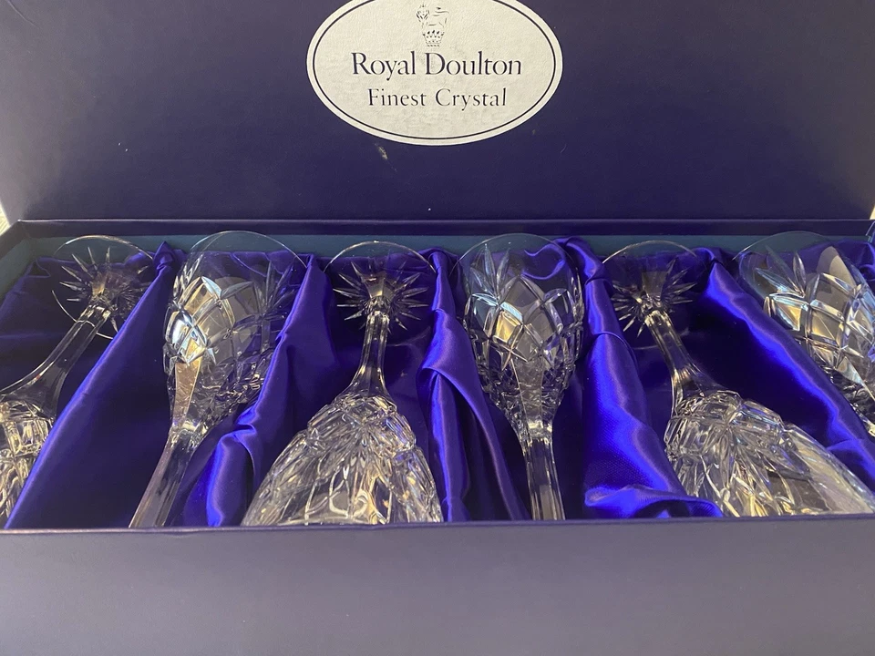 Royal Doulton Finest Crystal Set Of 6 Wine Goblets  - Image 1 of 3