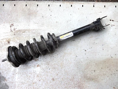 Amortiguador pierna suspensión delantera Mercedes Benz Clase C W205 C220 2014 A2053201813 Foto 1 de 4